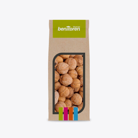 Nueces con cáscara – + 32, Envase de 650 gr.